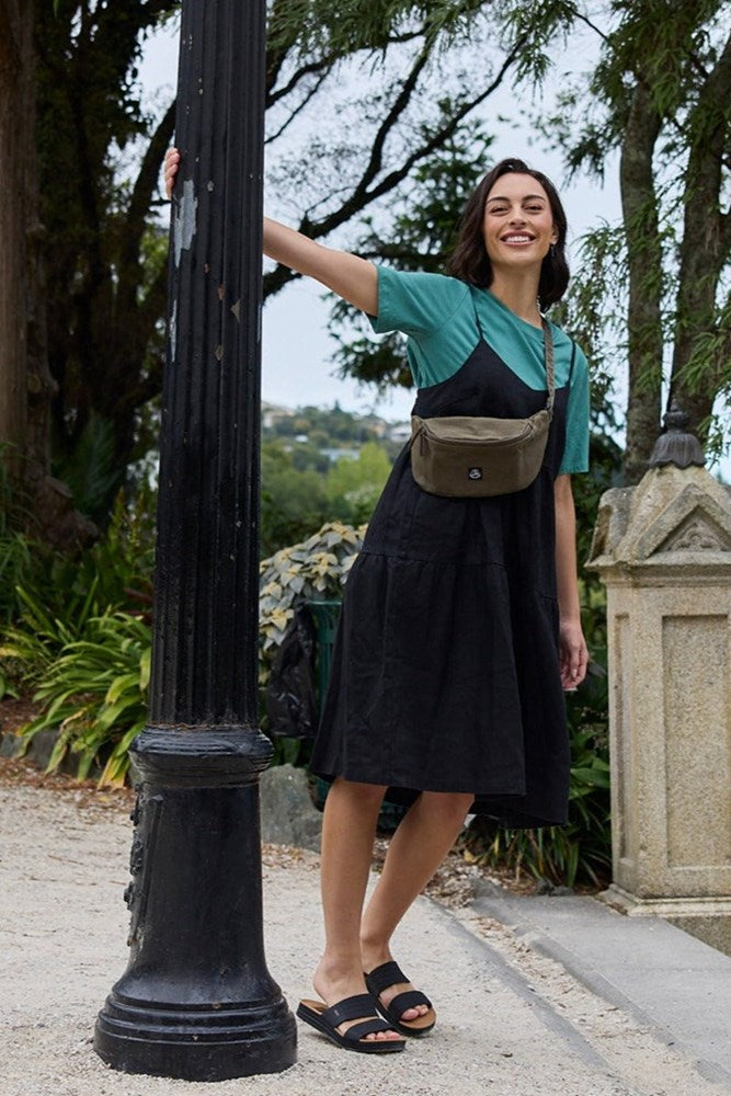 Swanndri St Clair V2 Midi Dress Black