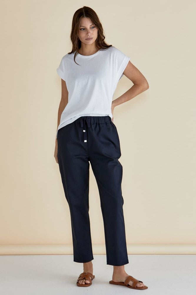 Betty Basics Kenzie Jogger Navy