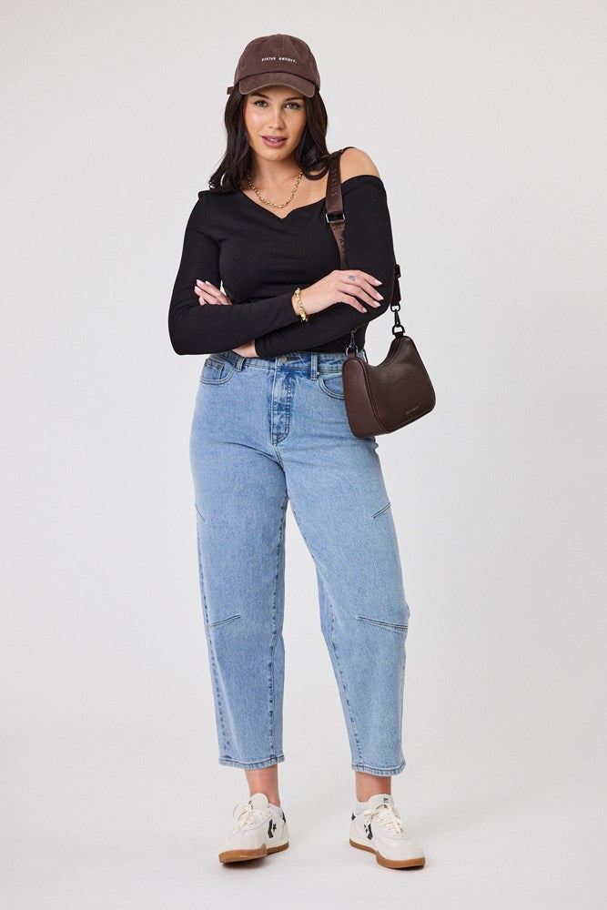 Shine On Label MacPherson Barrel Leg Jean Vintage Indigo