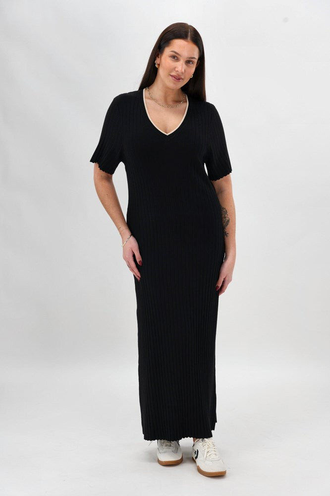 Shine On Label Karleen Rib Knit Dress Black