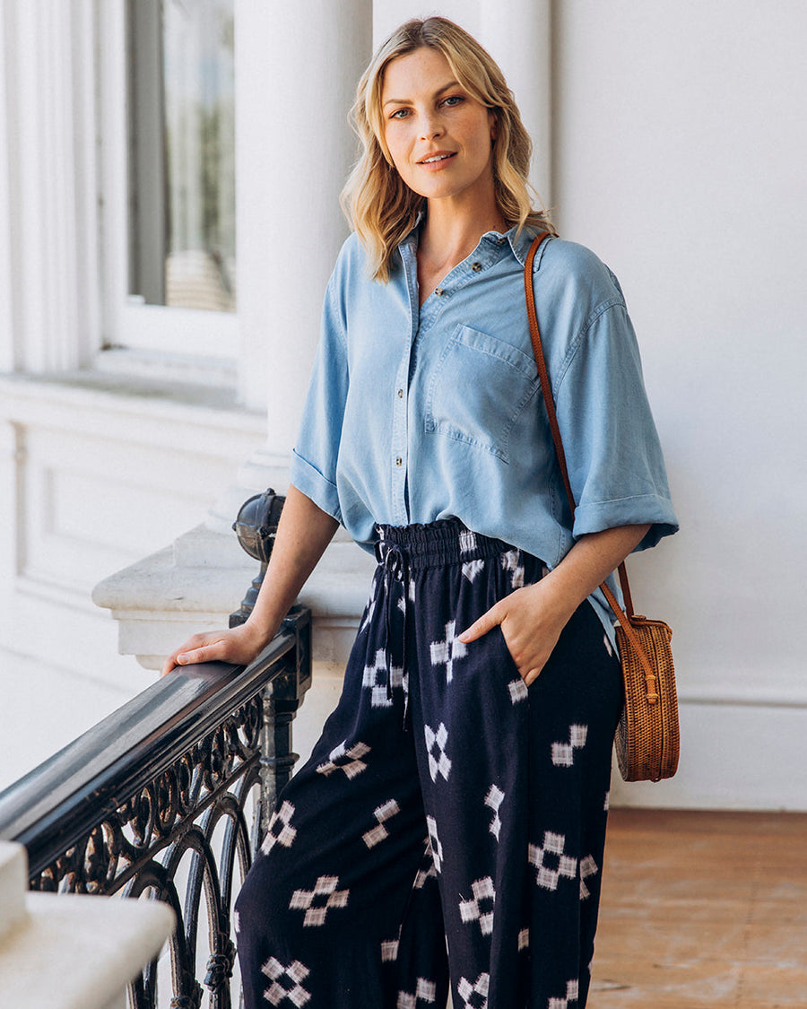 Elm Blissful Chambray SS Shirt Blue Wash