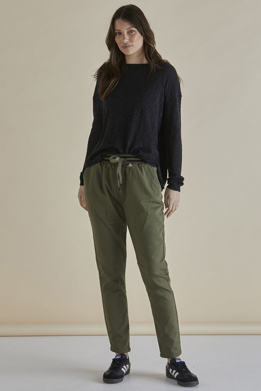 Betty Basics Dakota Jean Khaki