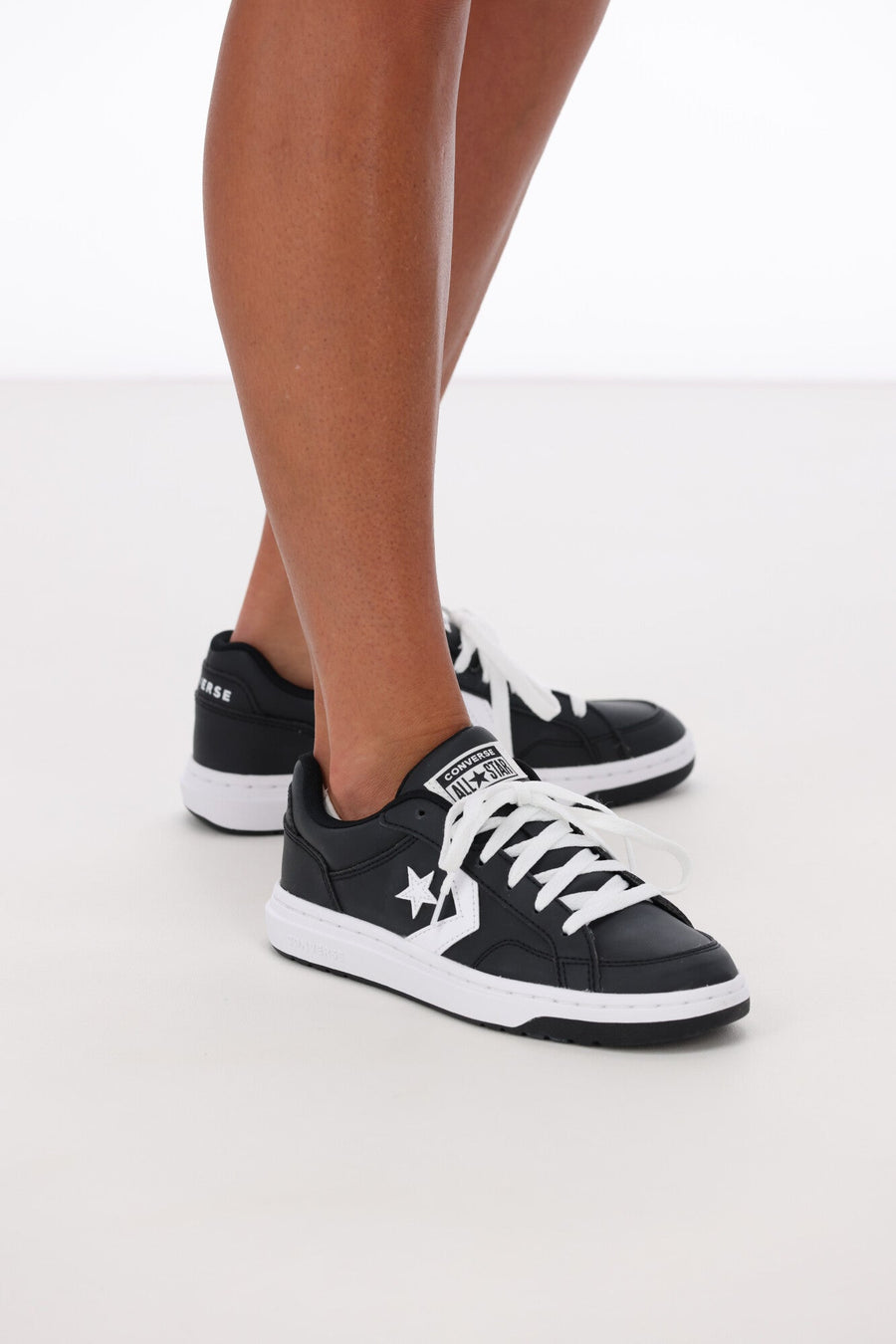 Converse Pro Blaze V2 Low Black