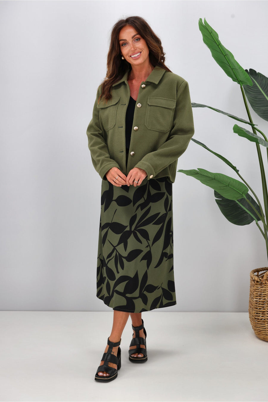 Gloss The Label Riko Cropped Jacket Olive