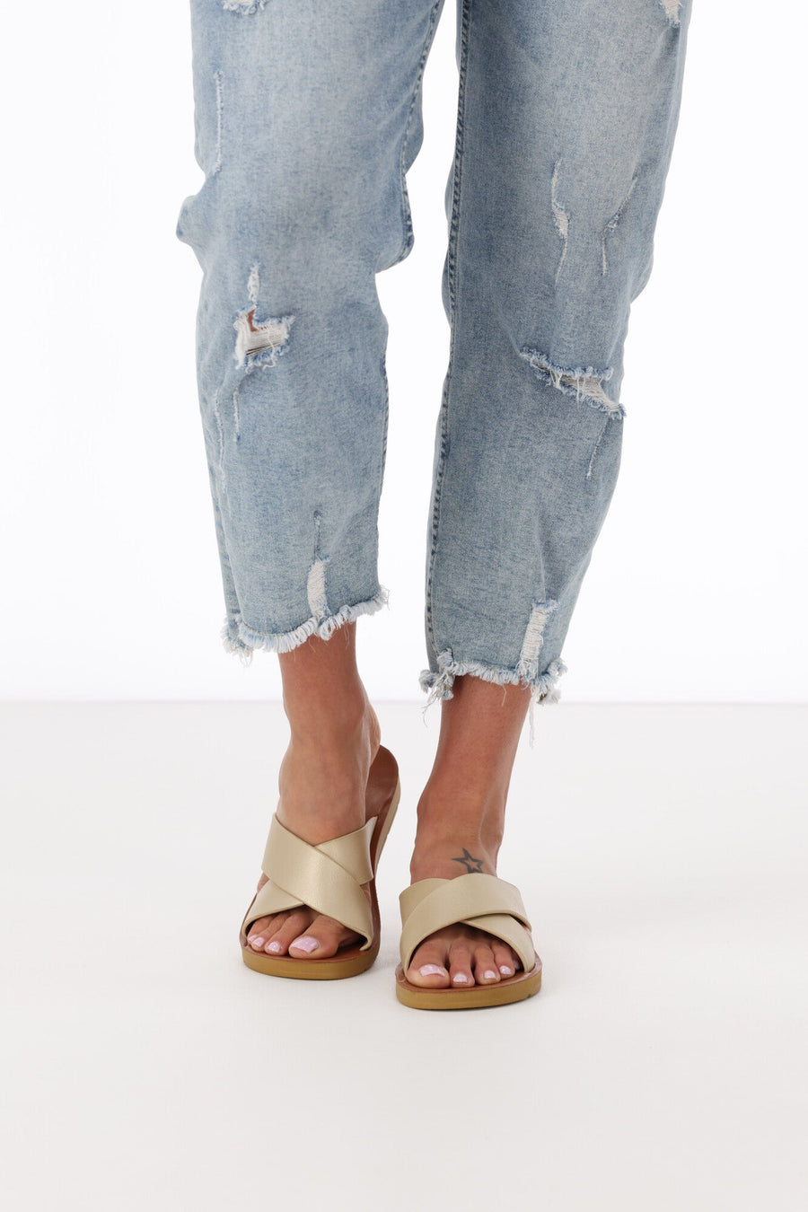 Hinako Vanessa Sandal Gold