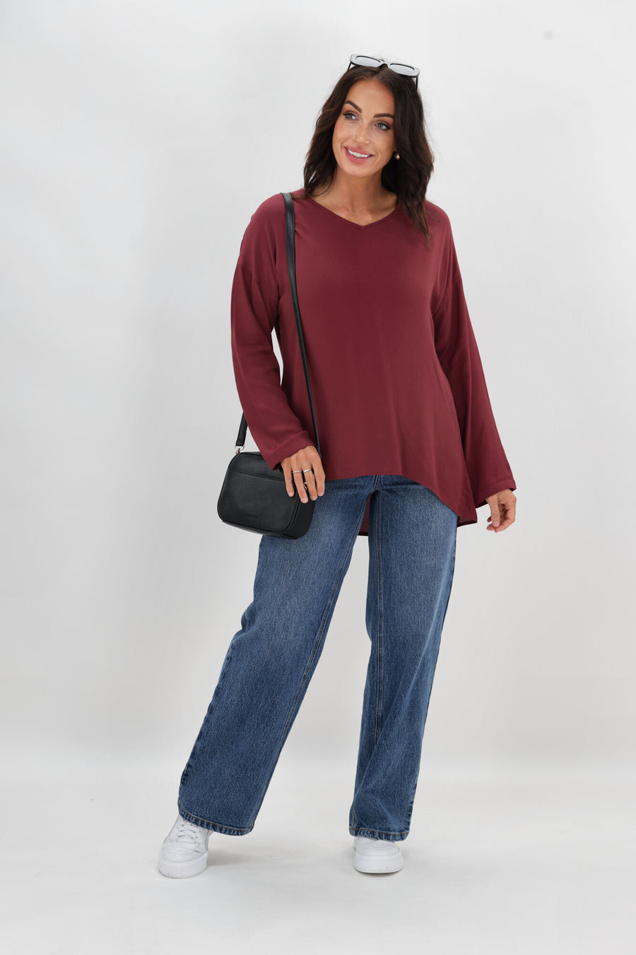 Shine On Label Camden V Neck Top Wine