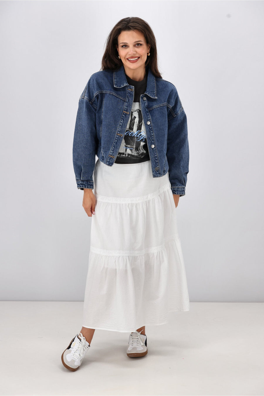 Shine On Label Everlasting Cropped Denim Jacket Vintage Indigo