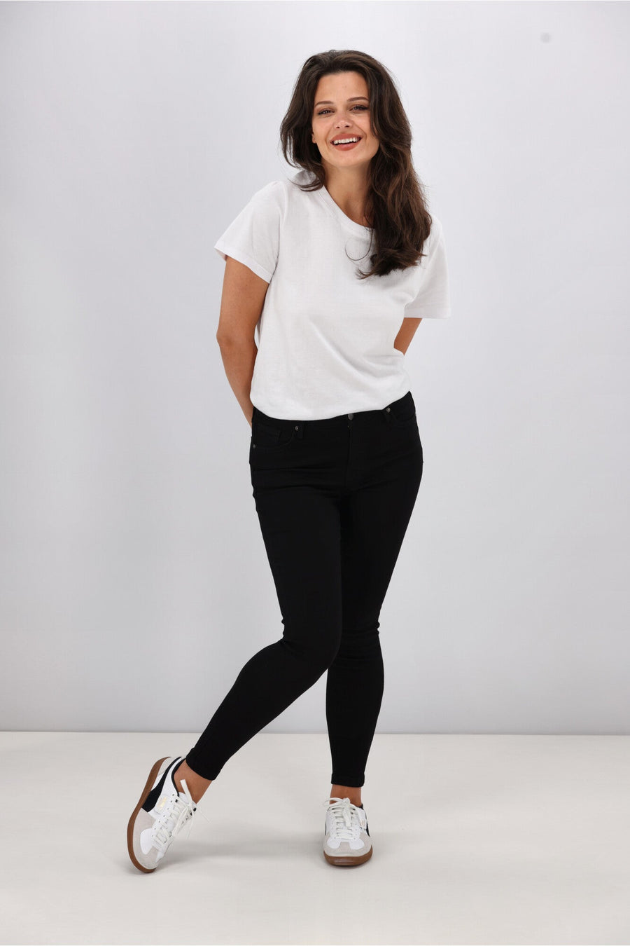 Wakee Denim Courtney Jean Black