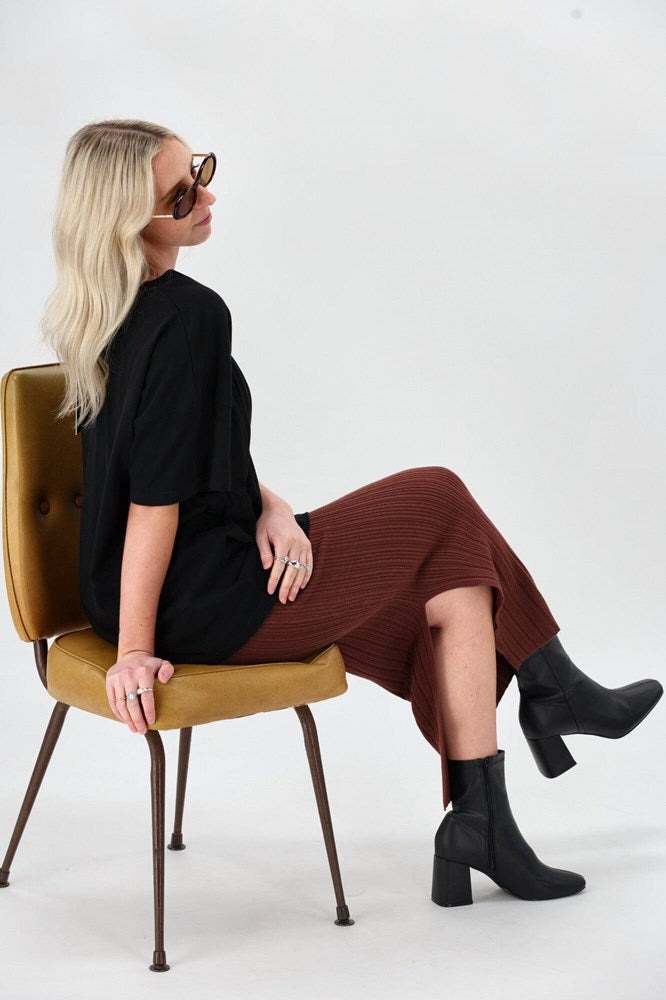 Minkpink Zoe Knit Midi Tube Skirt Chocolate
