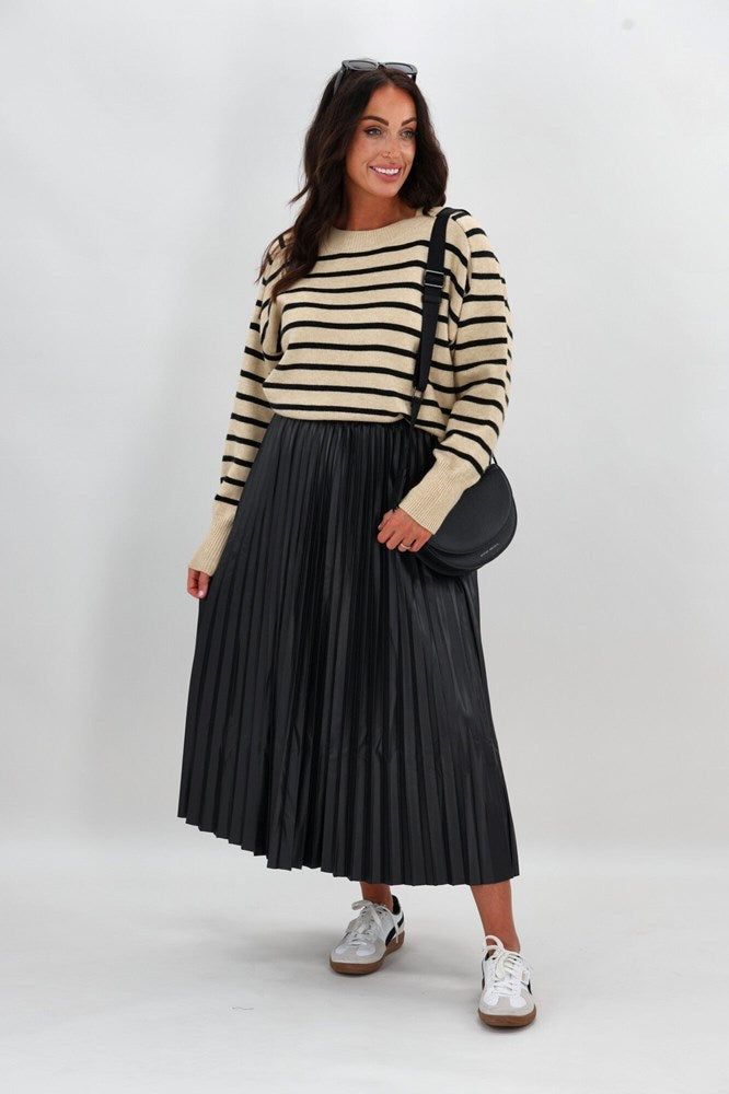 Shine On Label Roxton Pleather Pleated Skirt Black