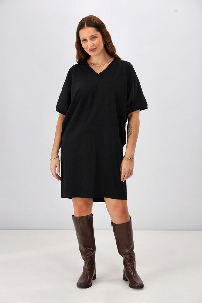 Shine On Label Analaya Angled Panel Knit Tunic Dress Black