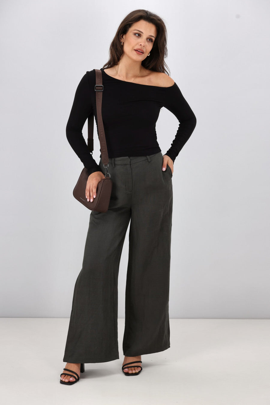 Gloss by Shine On Arissa Wide Leg Pants Olive