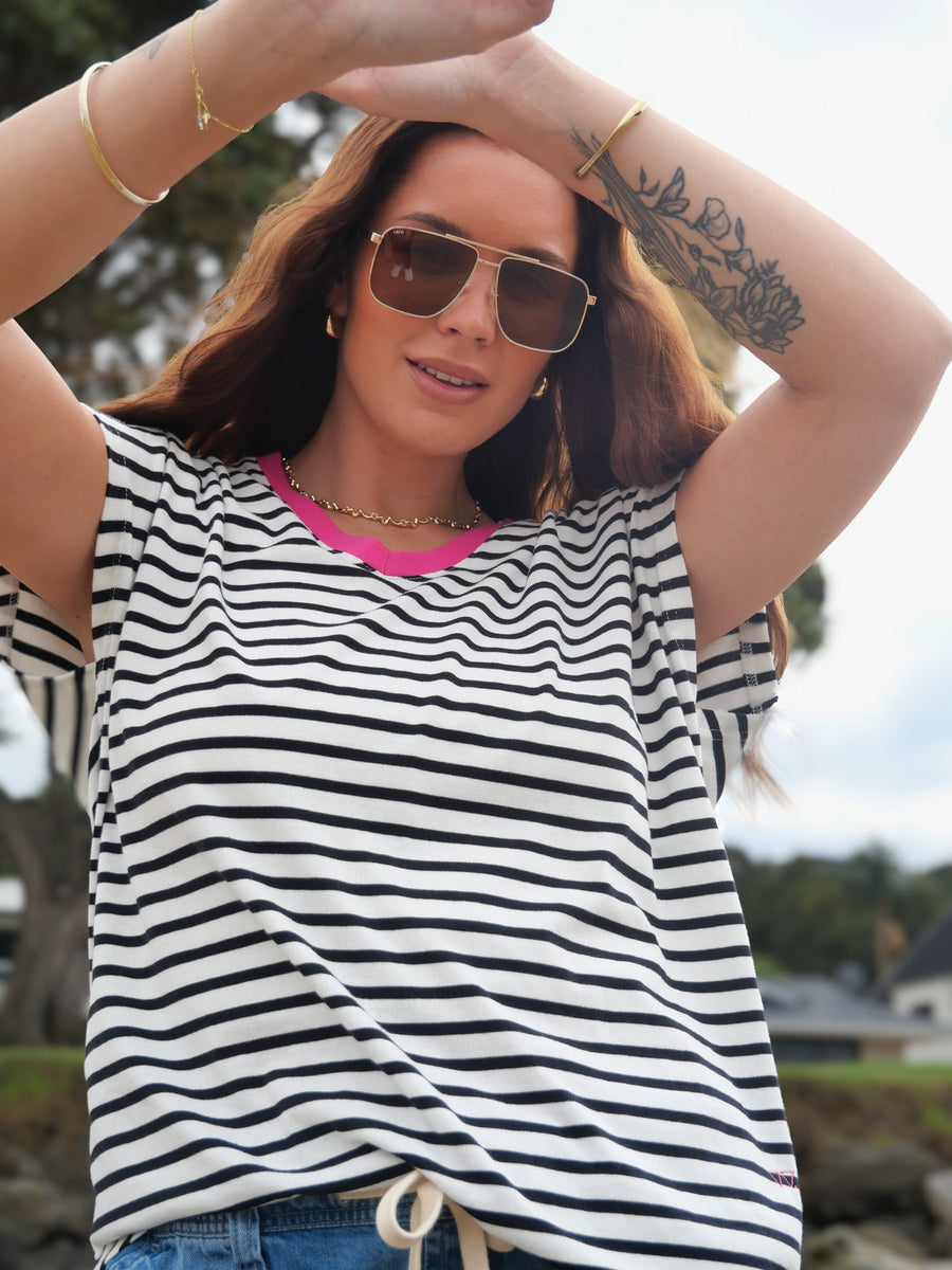 Rebel Club Be Bold Stripe Tee Black White