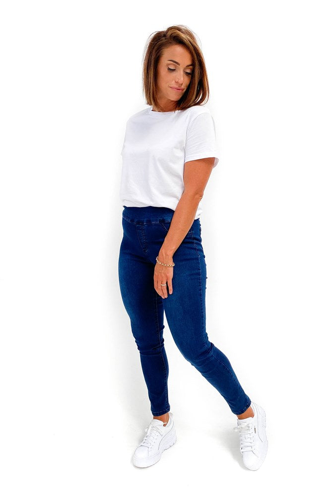 Wakee Denim Moxy Pull On Jean Dark Blue